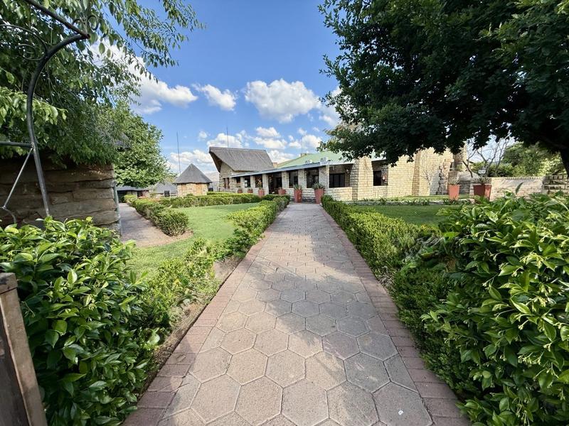 20 Bedroom Property for Sale in Paul Roux Free State